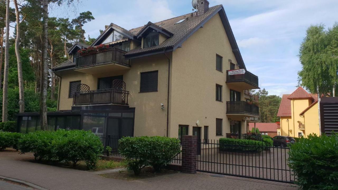 Apartament Bursztynek Pobierowo Esterno foto